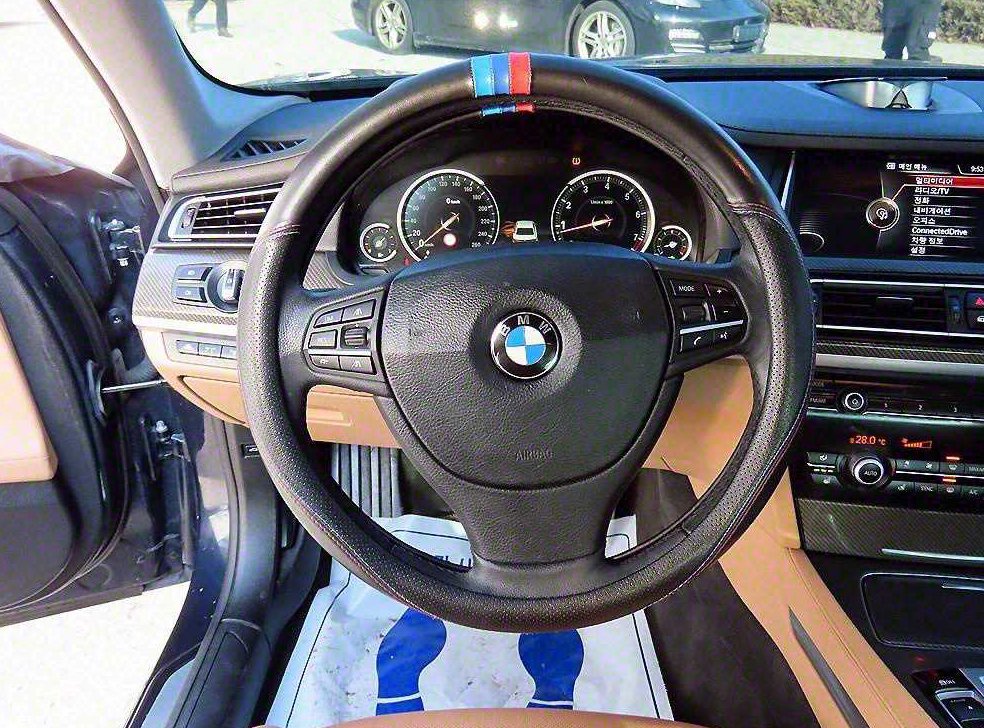 BMW 7시리즈 750 사진 8