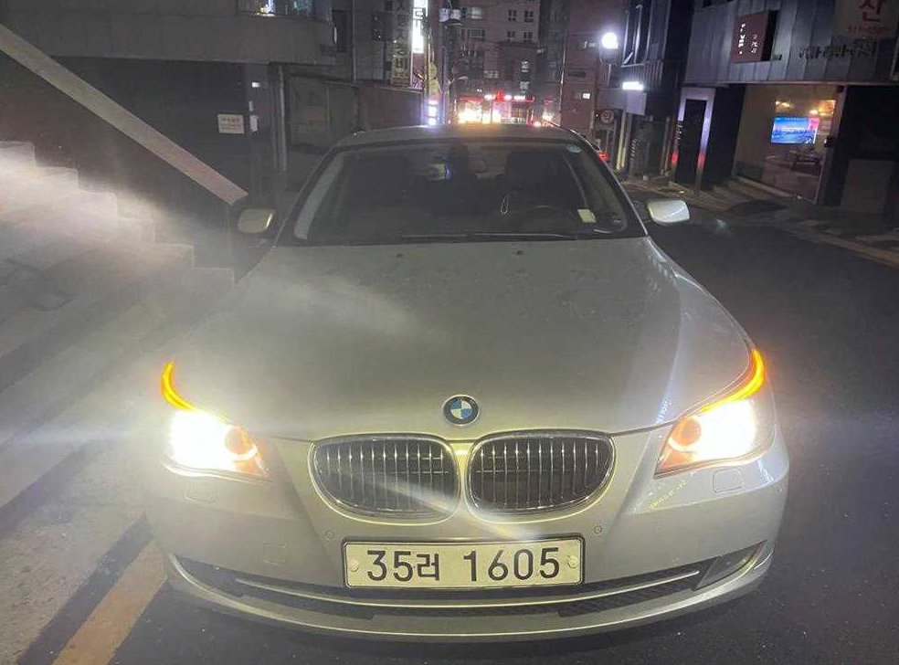 BMW 5시리즈 528i 사진 2