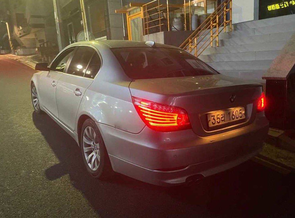 BMW 5시리즈 528i 사진 7