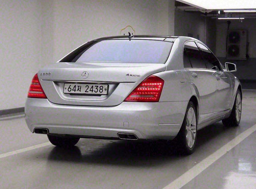 벤츠 S 클래스 S500L 블루이피션시 4MATIC 사진 4