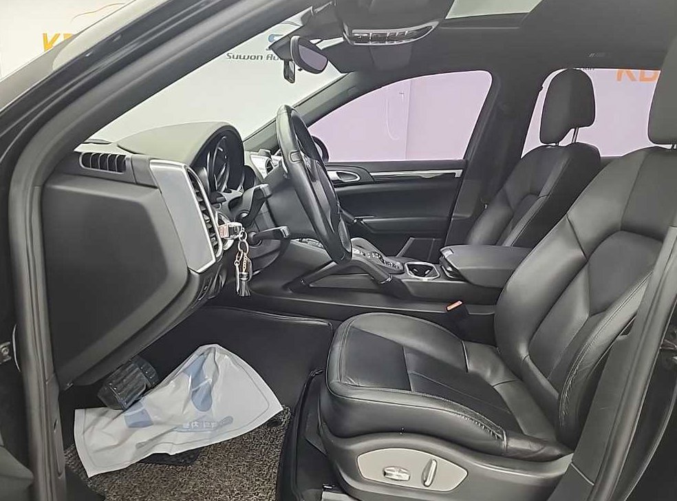 포르쉐 카이엔 4.8 S 사진 11