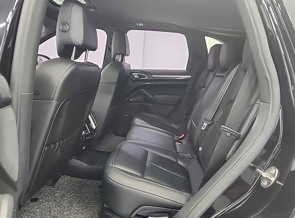 포르쉐 카이엔 4.8 S 사진 12