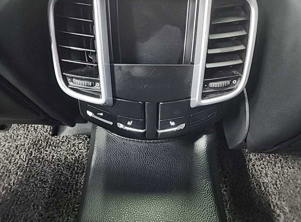 포르쉐 카이엔 4.8 S 사진 13