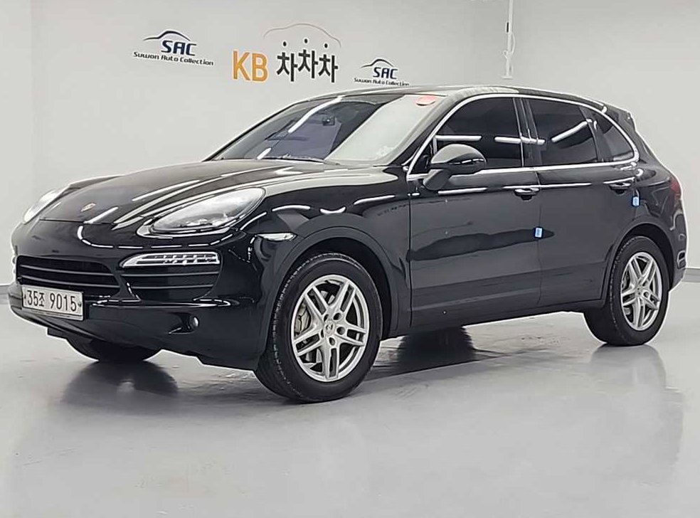 포르쉐 카이엔 4.8 S 사진 2