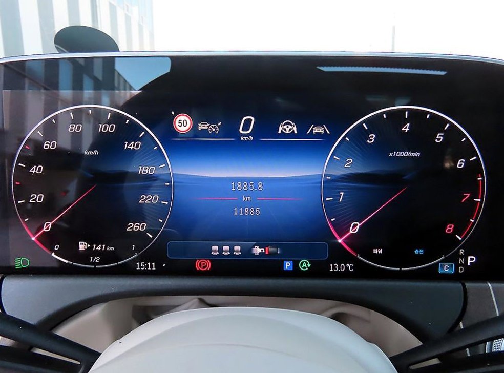 벤츠 E 클래스 E300 4MATIC 익스클루시브 사진 9