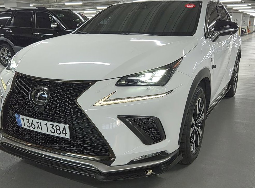 렉서스 NX F-SPORT 사진 2