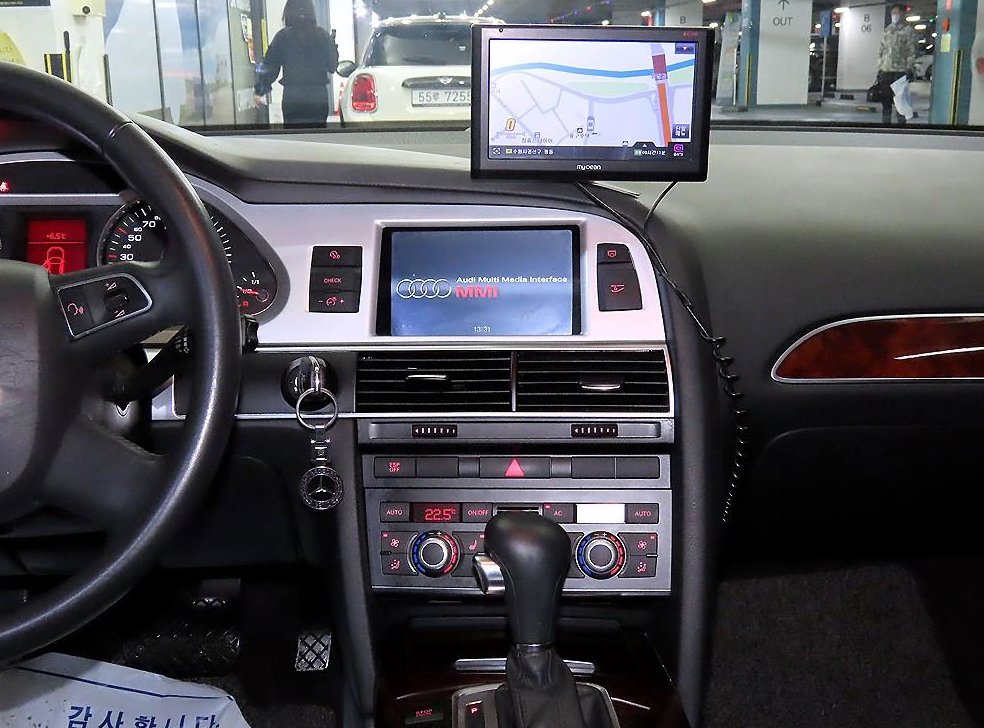 아우디 A6 2.0 TFSI 사진 11