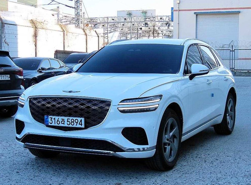 제네시스 GV70 2.5T 가솔린 AWD 사진 2