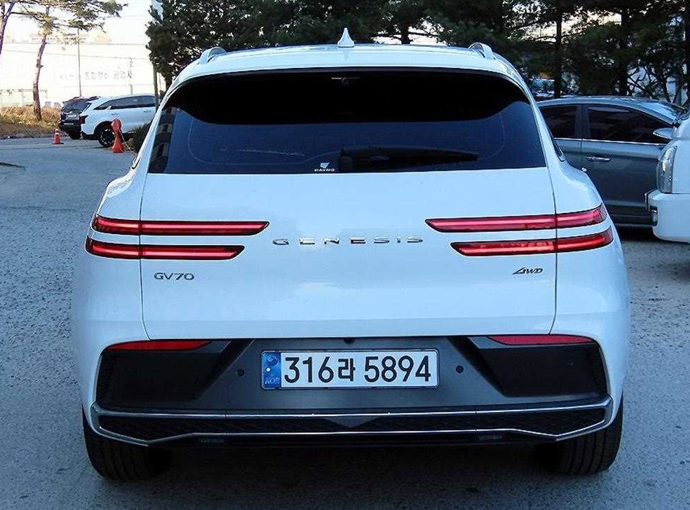 제네시스 GV70 2.5T 가솔린 AWD 사진 4
