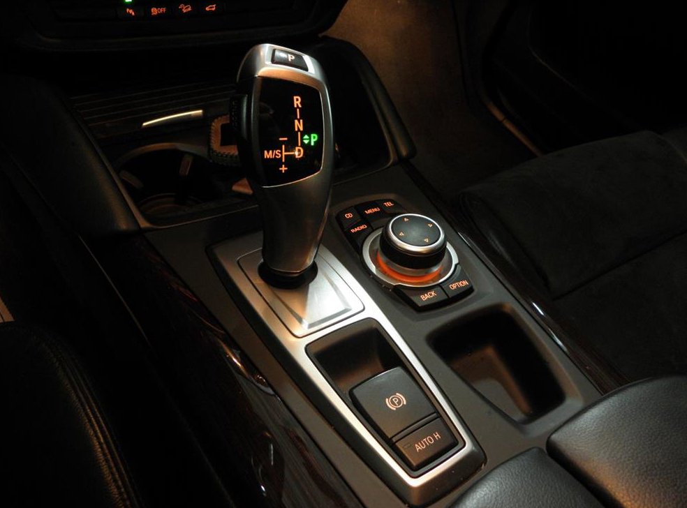 BMW X6 40 D 사진 15