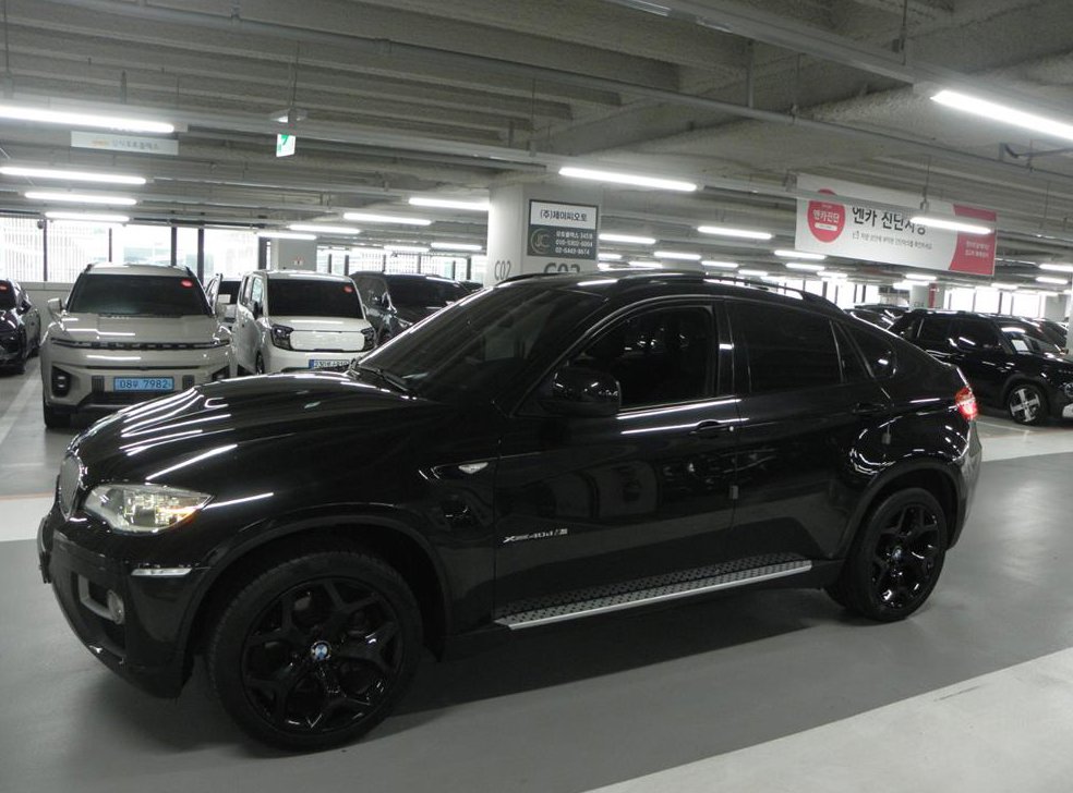 BMW X6 40 D 사진 18