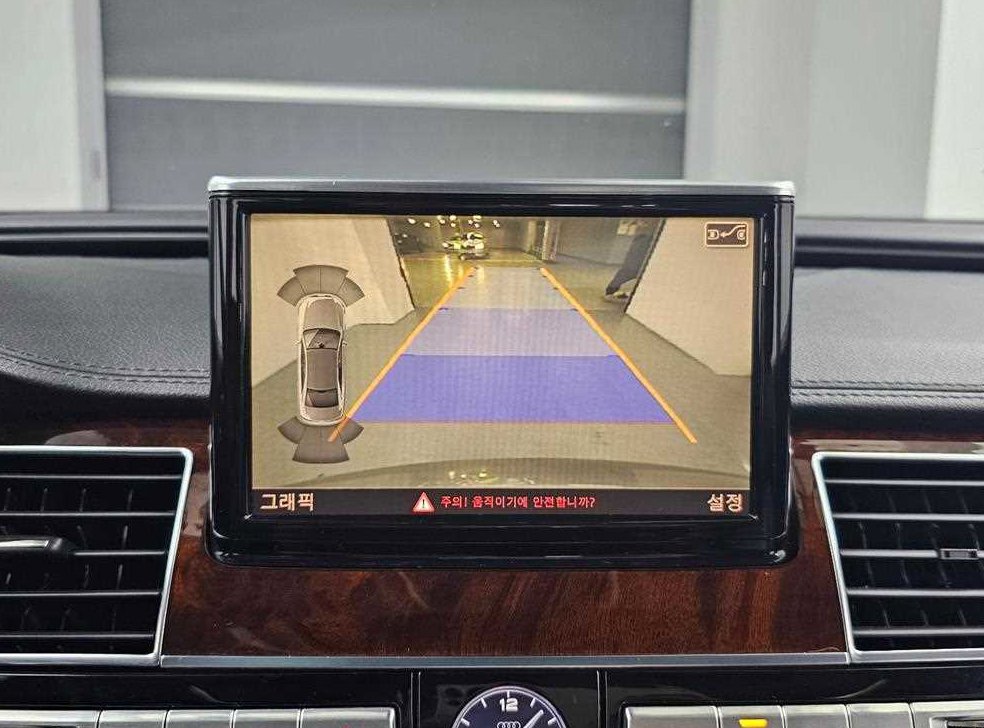 아우디 A8 4.2 FSI 콰트로 사진 15