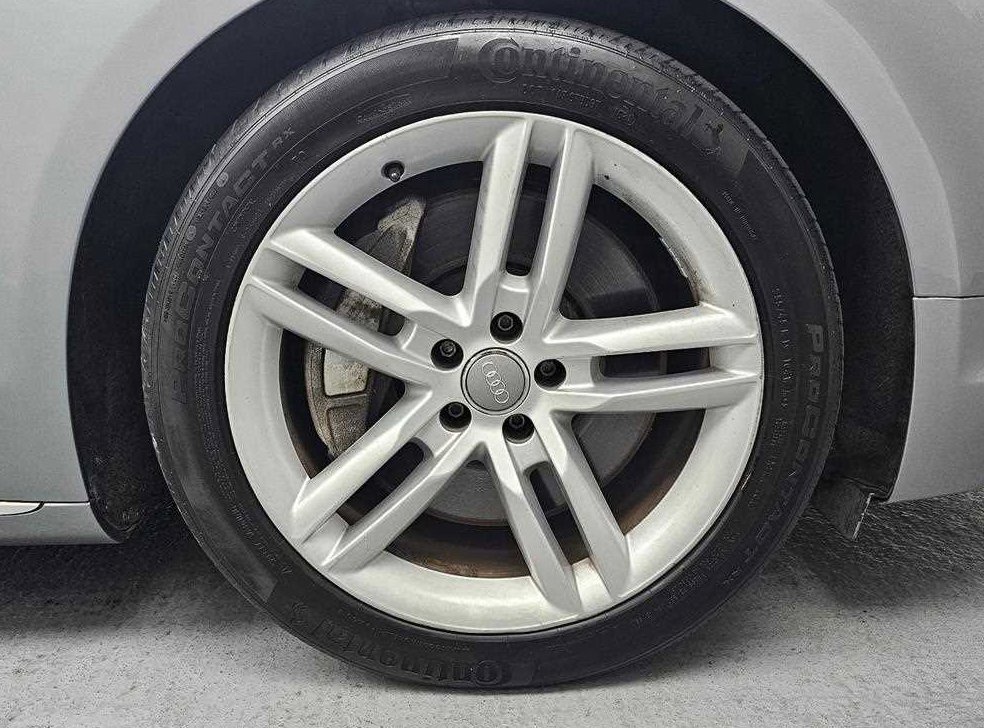 아우디 A8 4.2 FSI 콰트로 사진 5