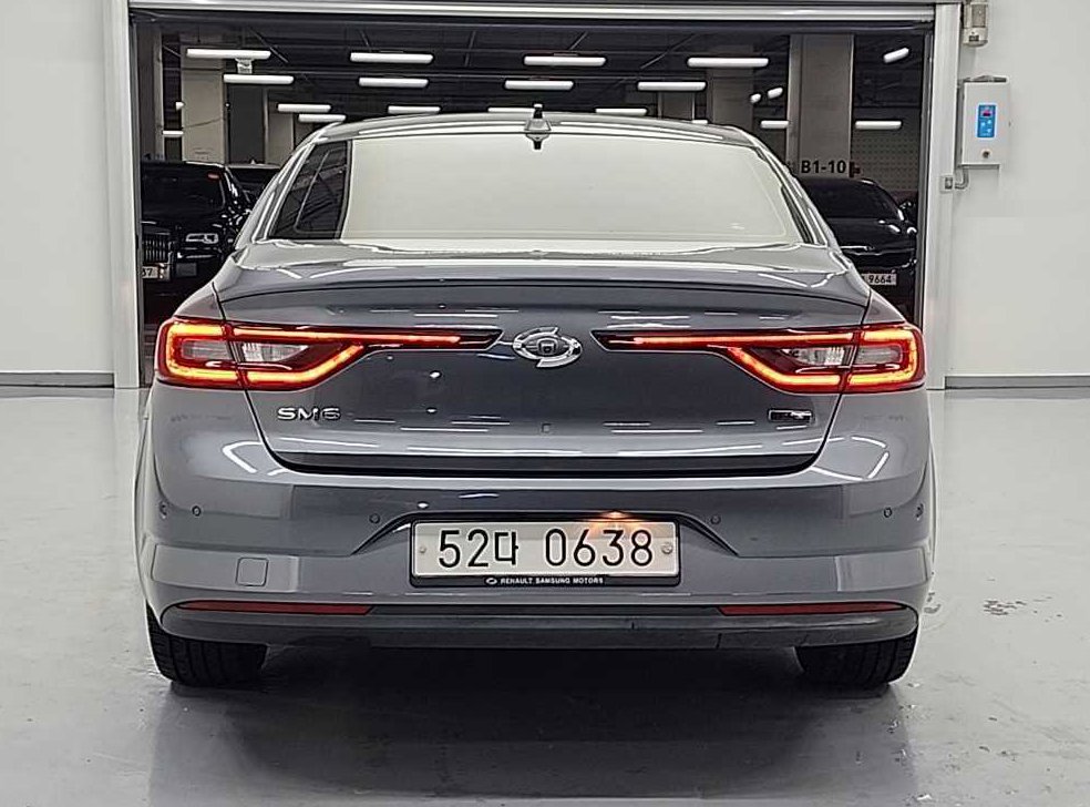 르노코리아(삼성) SM6 가솔린 2.0 GDe 사진 3