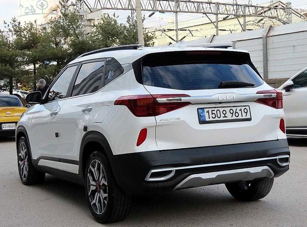 기아 셀토스 가솔린 1.6 터보 2WD 사진 3