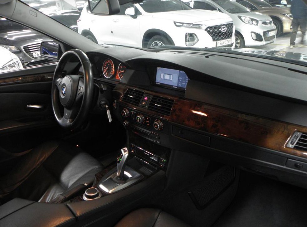 BMW 5시리즈 528i 사진 13