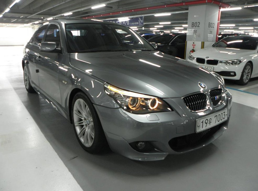 BMW 5시리즈 528i 사진 2