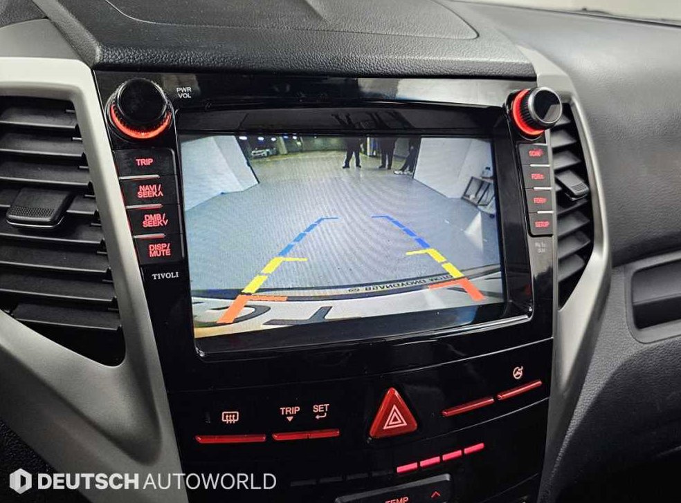 KG모빌리티(쌍용)  티볼리 디젤 2WD 1.6 VX 사진 15