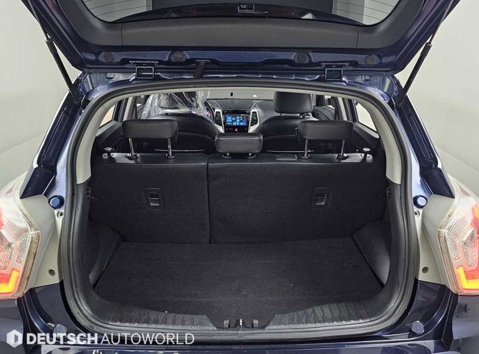 KG모빌리티(쌍용)  티볼리 디젤 2WD 1.6 VX 사진 20