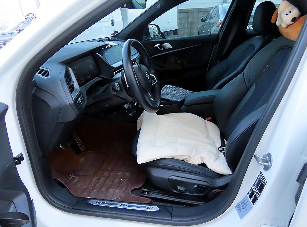 BMW 1시리즈 120i M 스포츠 사진 5