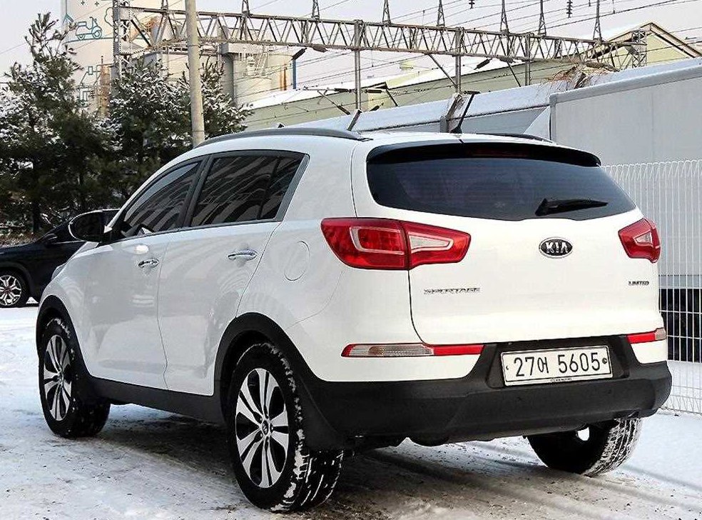 기아 스포티지 2WD LIMITED 사진 3