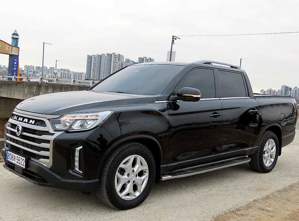 KG모빌리티(쌍용)  렉스턴 디젤 2.2 4WD 사진 2