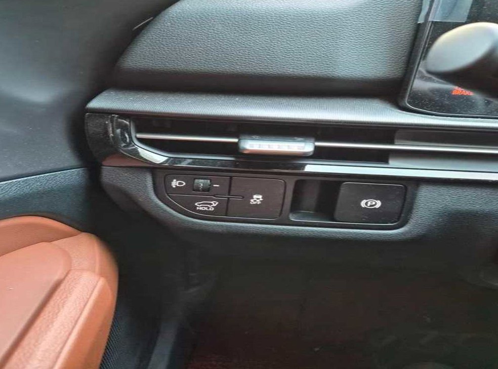 기아 스포티지 1.6 가솔린 2WD 사진 8