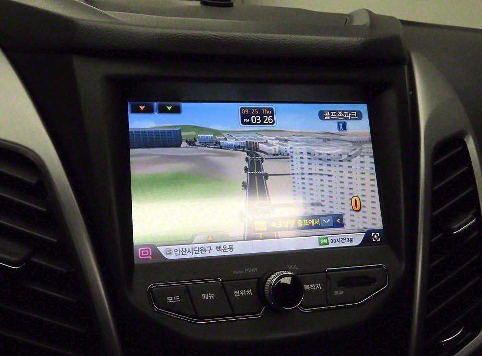 KG모빌리티(쌍용)  코란도 4WD 2.0 CVT 사진 8