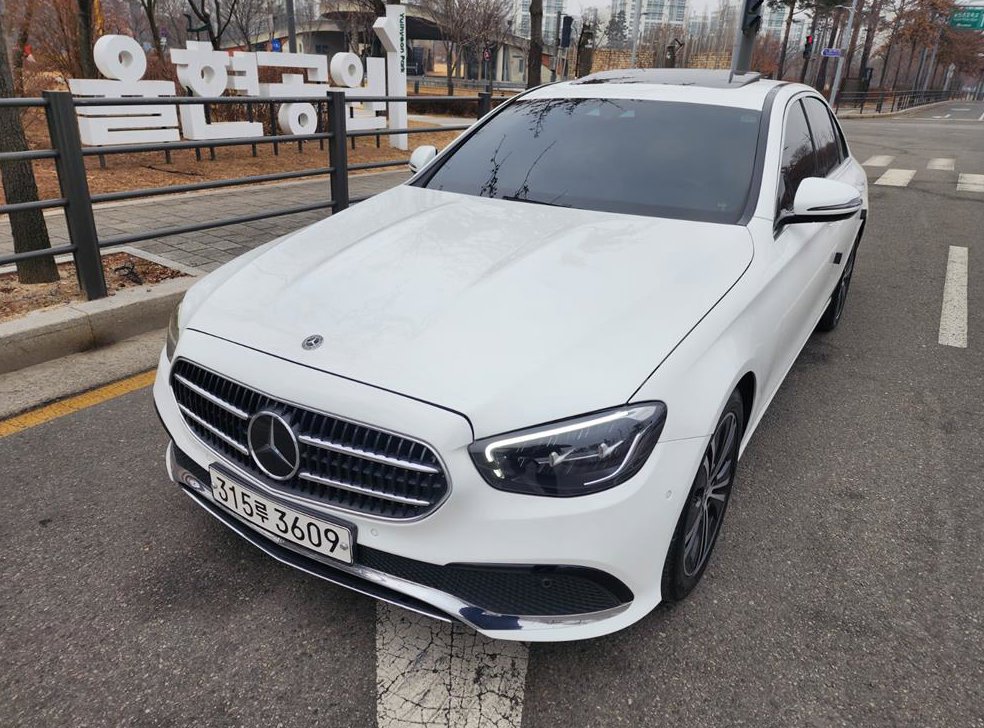 벤츠 E 클래스 E250 아방가르드 사진 2