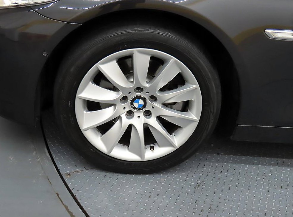 BMW 5시리즈 528i 사진 20