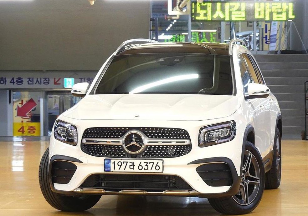 벤츠 GLB 클래스 GLB 250 4MATIC 사진 2