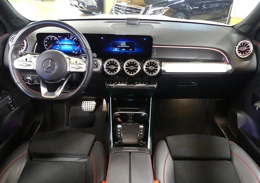 벤츠 GLB 클래스 GLB 250 4MATIC 사진 4