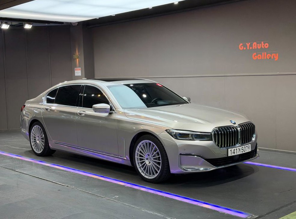 BMW 7시리즈 730Ld xDrive 디자인 퓨어 엑설런스