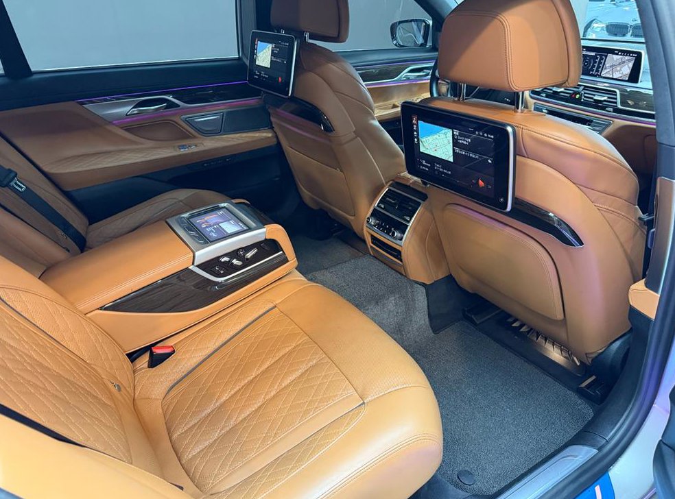 BMW 7시리즈 730Ld xDrive 디자인 퓨어 엑설런스 사진 7