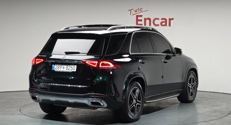 벤츠 GLE 클래스 GLE 450 4MATIC 사진 2