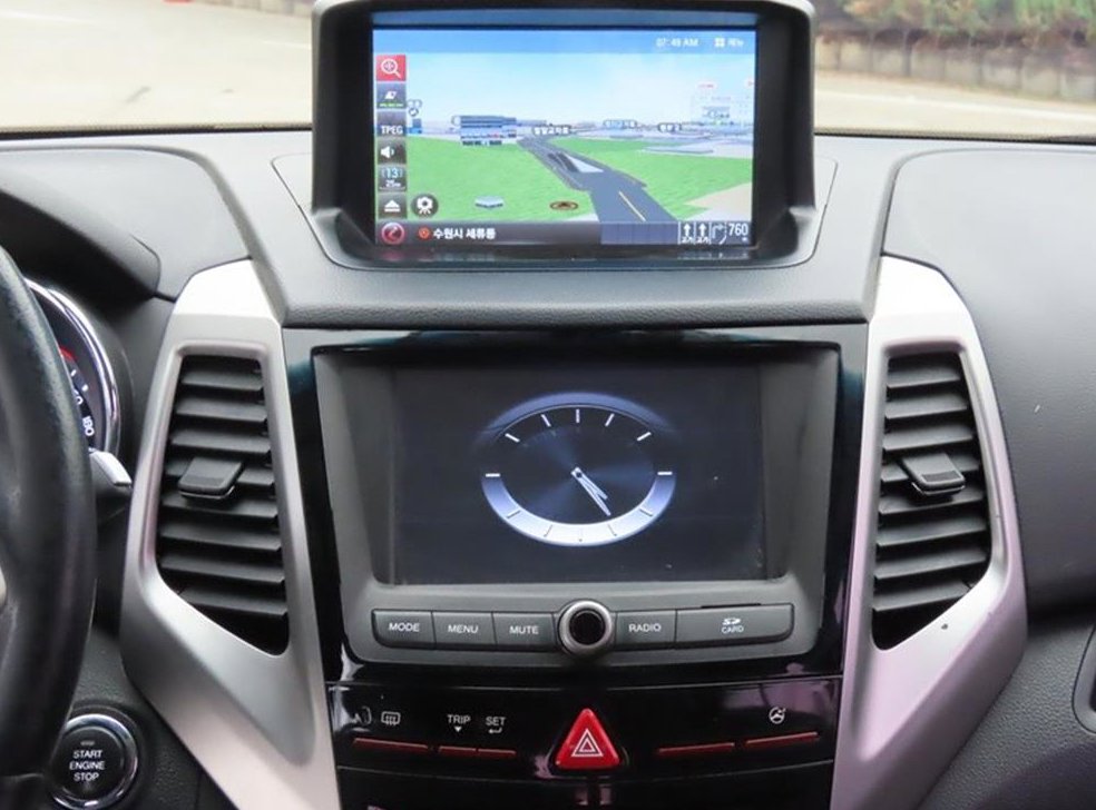 KG모빌리티(쌍용)  티볼리 가솔린 2WD 1.6 LX 사진 11