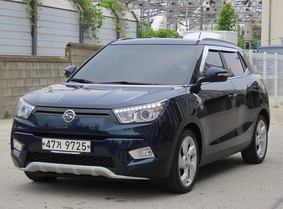 KG모빌리티(쌍용)  티볼리 가솔린 2WD 1.6 LX 사진 2