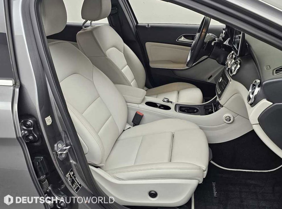 벤츠 GLA 클래스 GLA220 사진 10