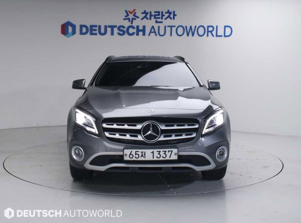 벤츠 GLA 클래스 GLA220 사진 3