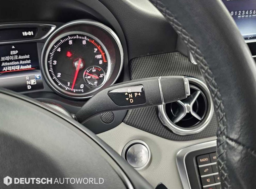 벤츠 GLA 클래스 GLA220 사진 9