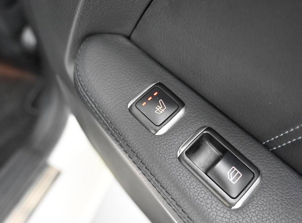 벤츠 E 클래스 E220 CDI 아방가르드 사진 16