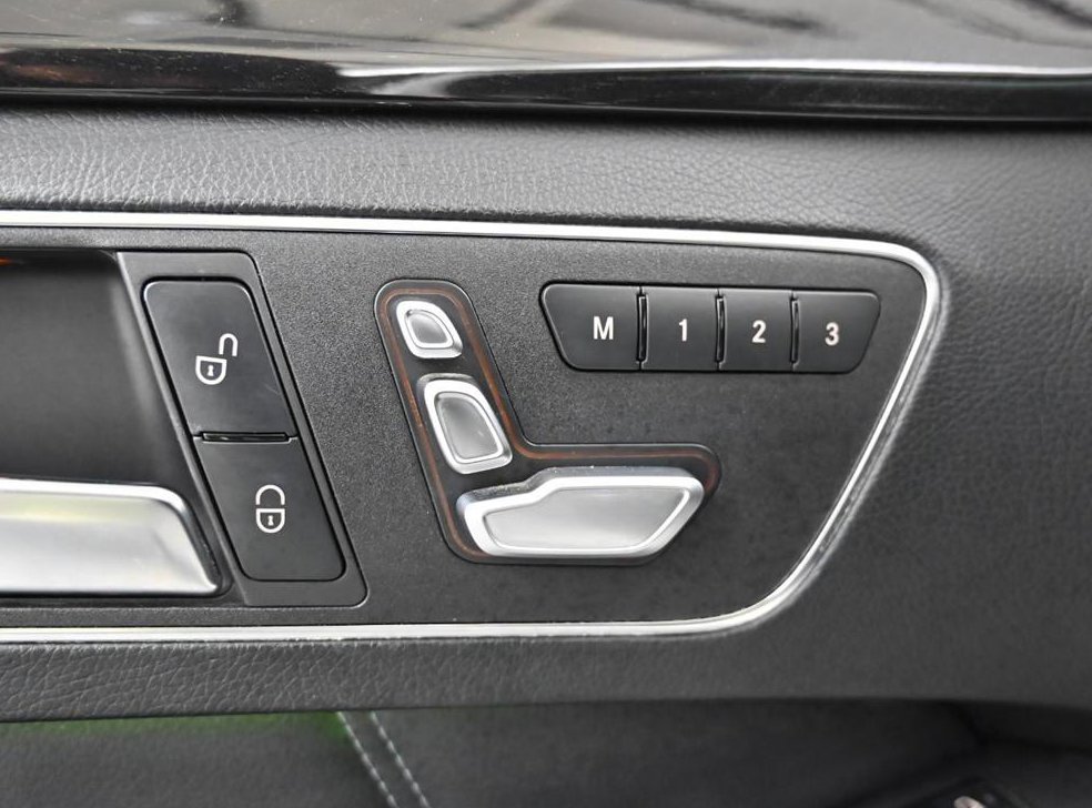 벤츠 E 클래스 E220 CDI 아방가르드 사진 18