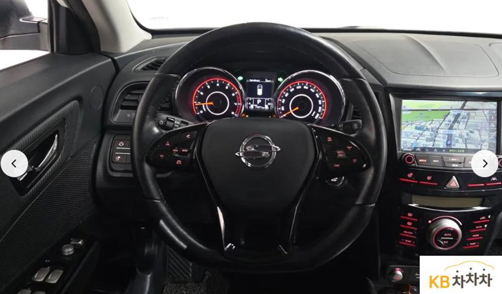 KG모빌리티(쌍용)  티볼리 2WD 가솔린 1.6 IX 사진 13