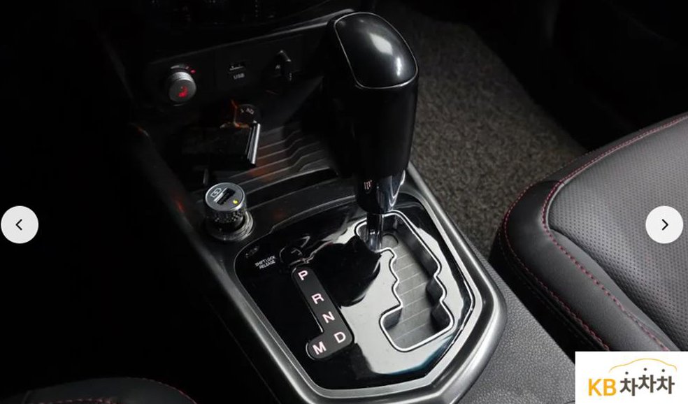 KG모빌리티(쌍용)  티볼리 2WD 가솔린 1.6 IX 사진 9