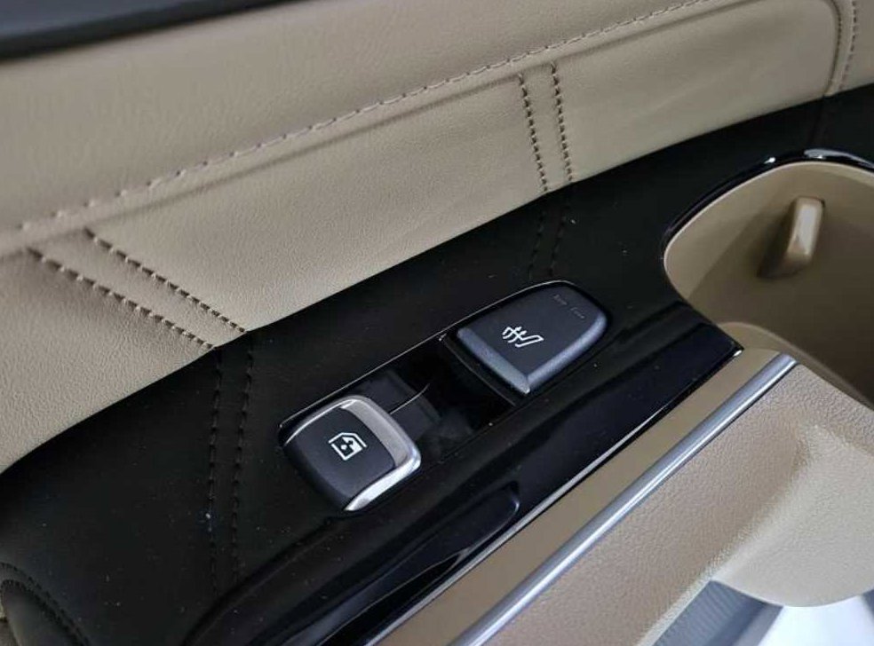 기아 쏘렌토 1.6T 2WD 시그니처 사진 17