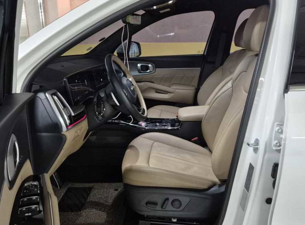 기아 쏘렌토 1.6T 2WD 시그니처 사진 5