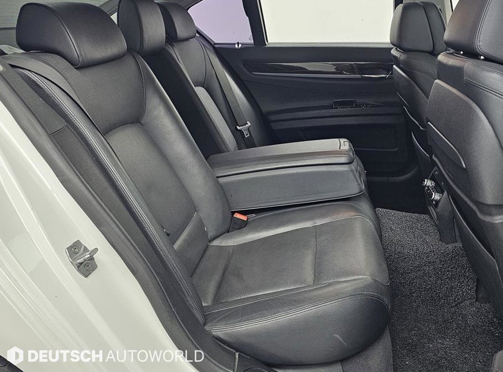BMW 7시리즈 730 사진 12