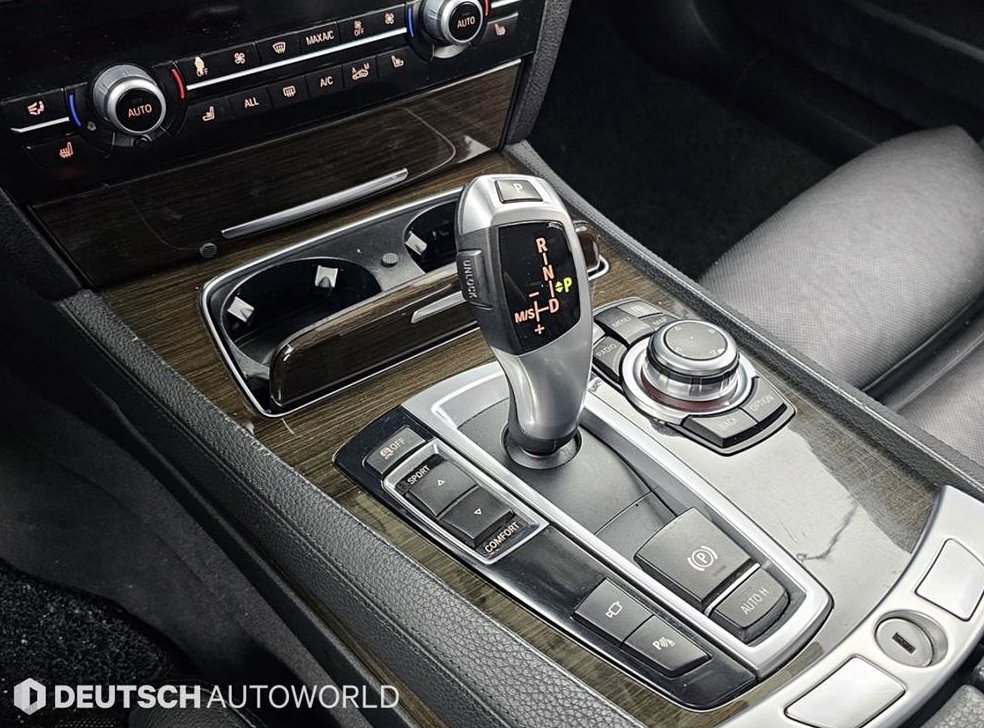 BMW 7시리즈 730 사진 9