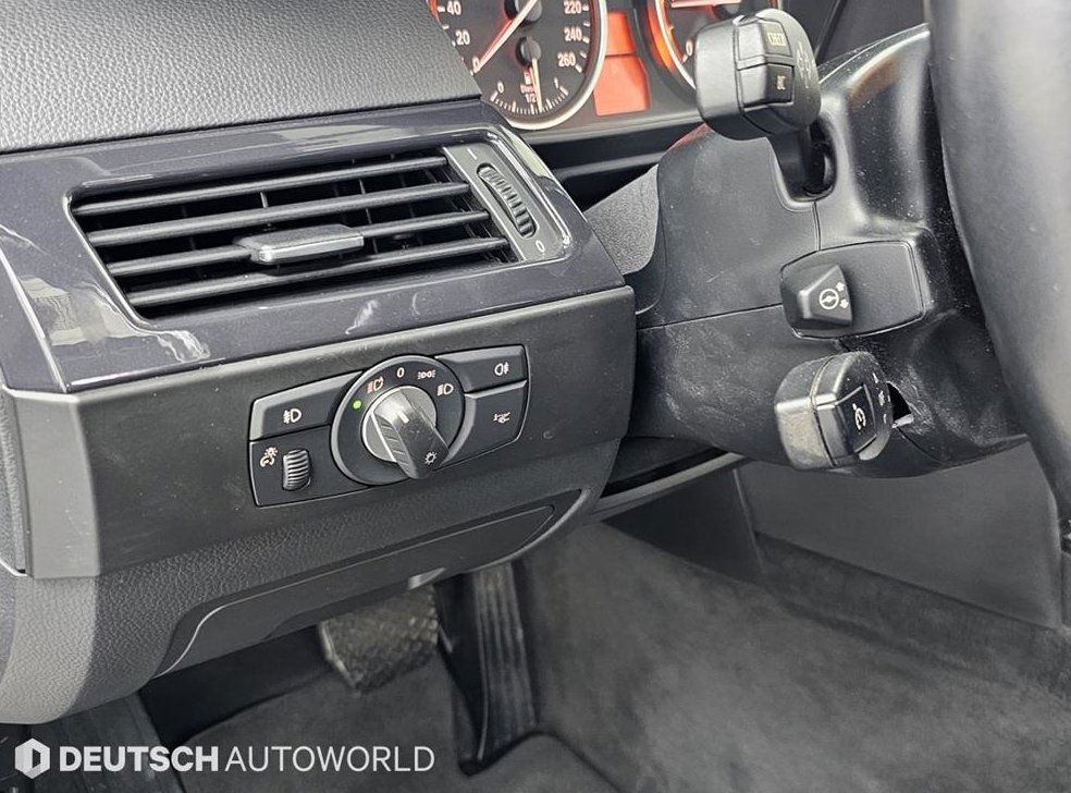 BMW 5시리즈 520d 사진 16