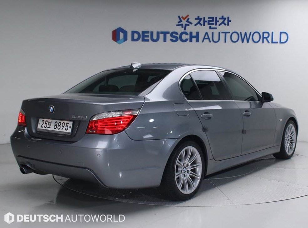 BMW 5시리즈 520d 사진 2